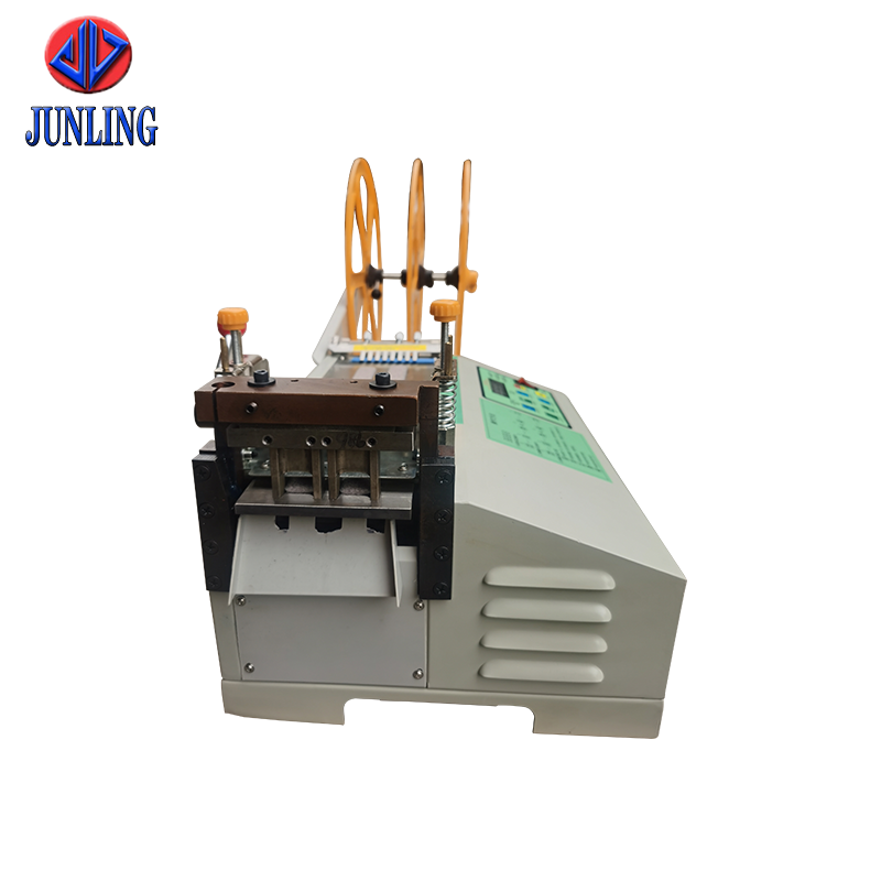 Round Corner Tape Cutting Machine